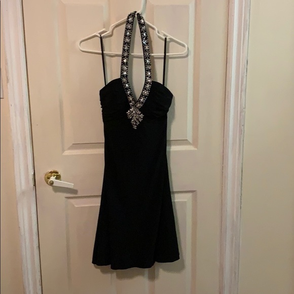Fun party dress - Picture 1 of 6